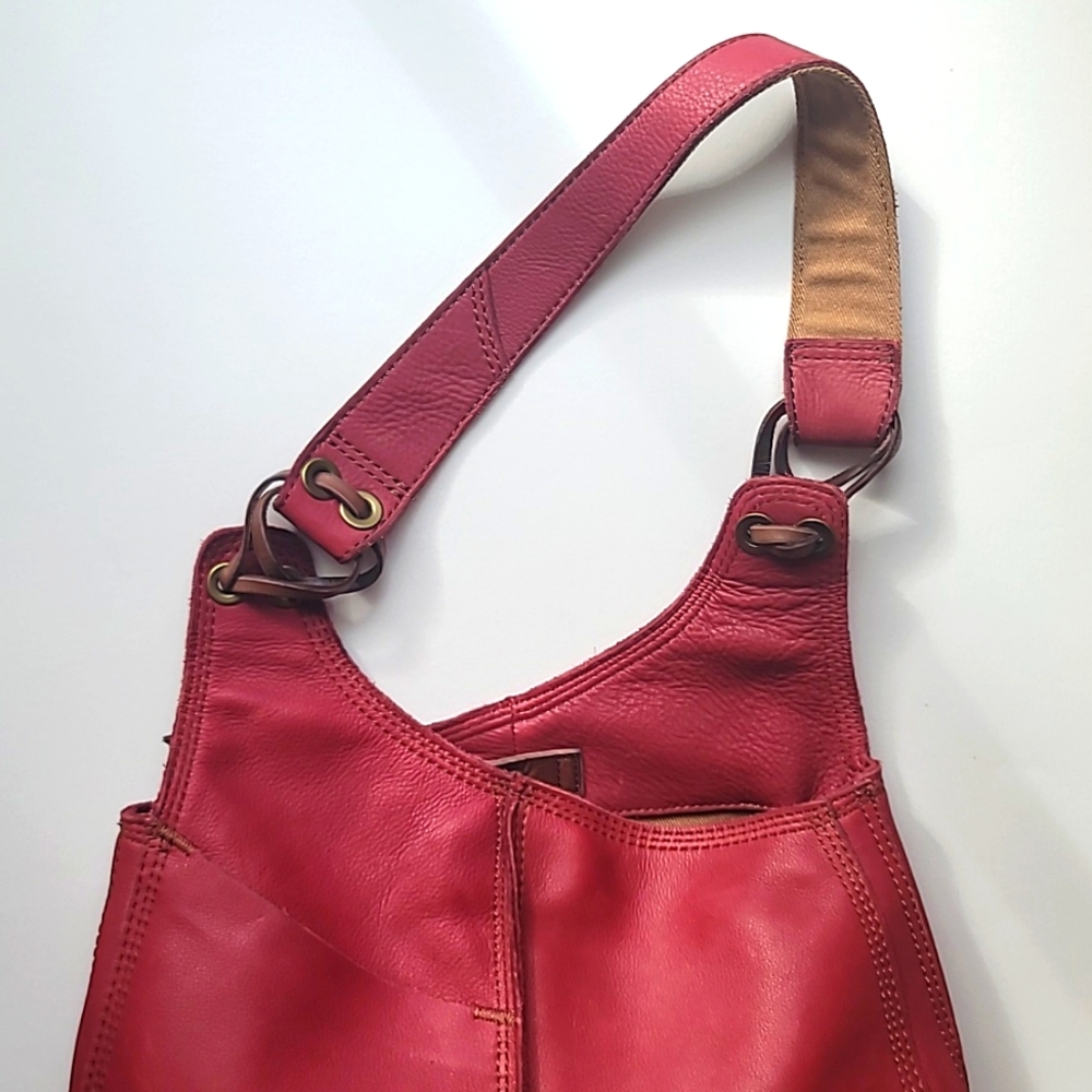NWT Vintage Asymmetrical Leather Hobo Bag, LUCKY BRAND, Red - Picture 2 of 16